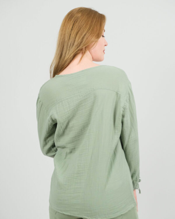 Büzgü Detaylı Pamuklu Bluz