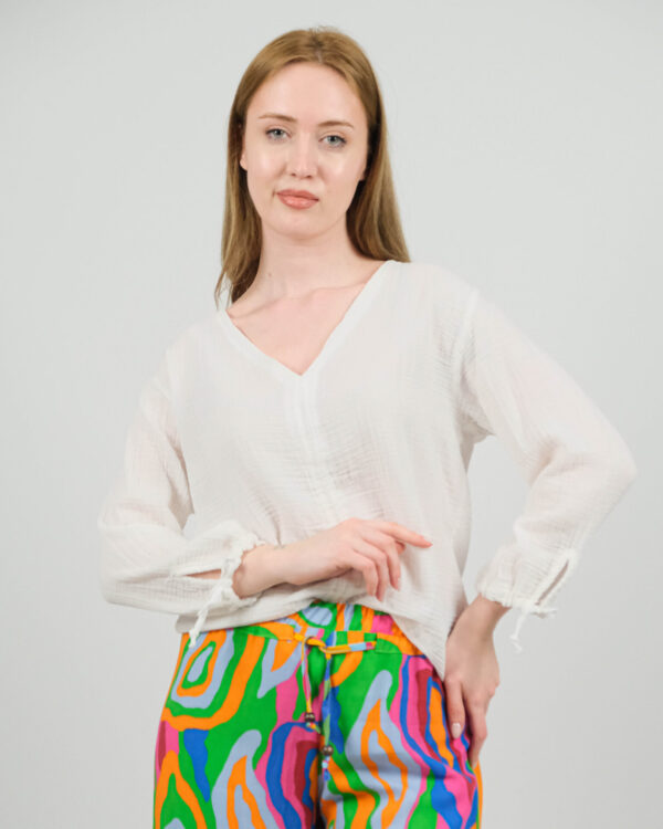 Büzgü Detaylı Pamuklu Bluz